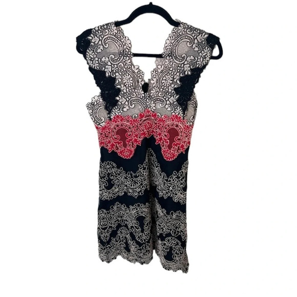 NWOT Sandro Isobel Lace Mini Dress Red Black New Designer Women’s Small - Picture 2 of 12